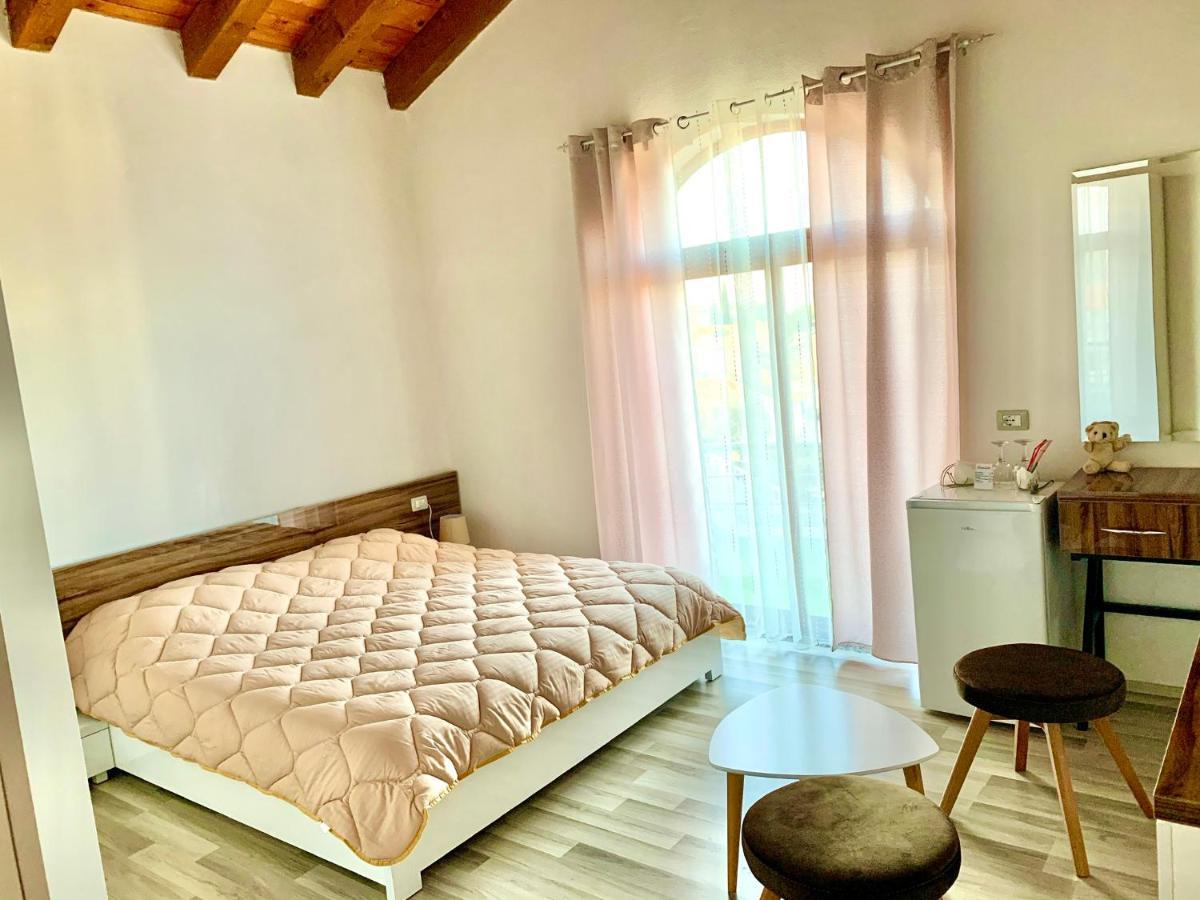 فندق Casadolcecasa شكودر المظهر الخارجي الصورة